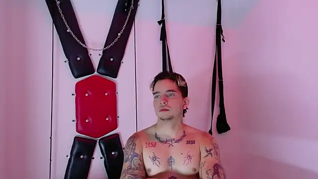 AliceandMax webcam