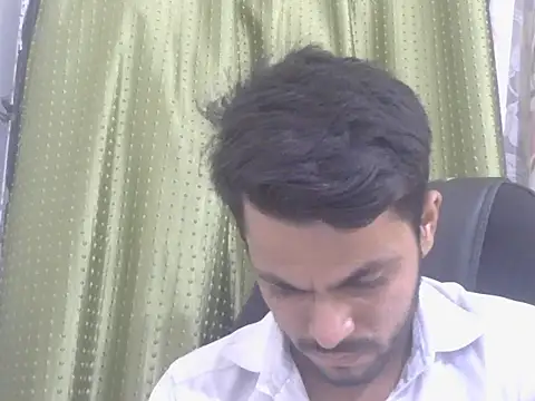 Stubborndesiboy webcam