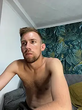 -DARKWHITE- webcam