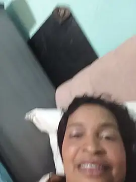 Stepmom_violet webcam