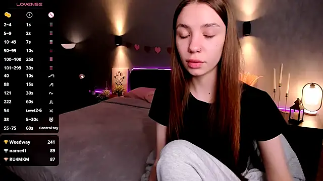 MilliBrown_ webcam