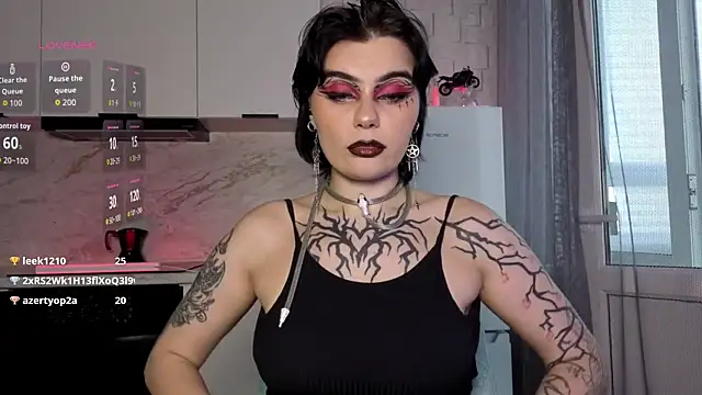 IntrigueYourDay webcam