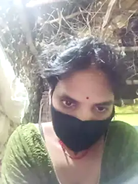 Shreya-750 webcam