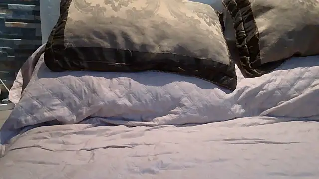 luanahot1 webcam