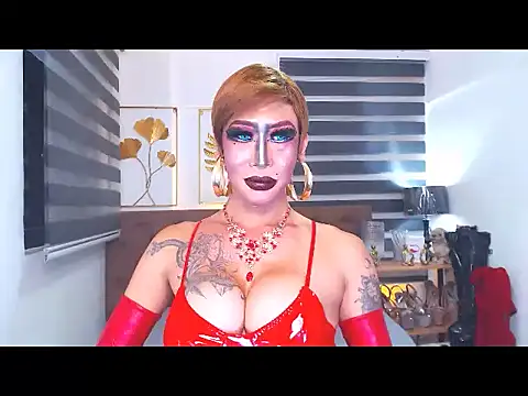 DominateMistressTania webcam