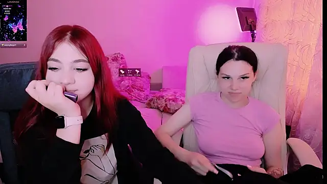 Adelina_xxx webcam