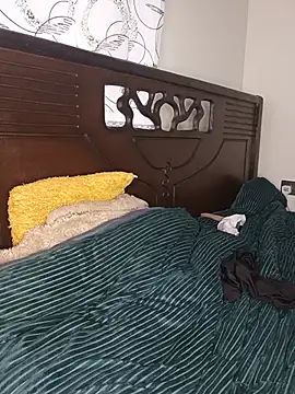 The_naughtyone webcam