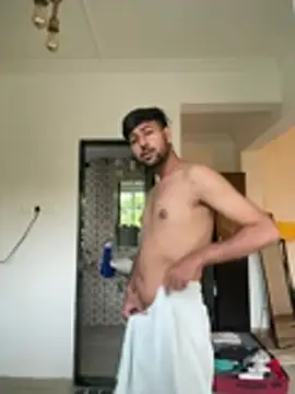 Theguyat12am