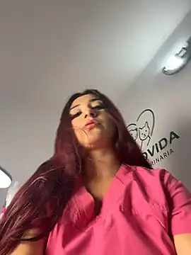 Nahomy_benet webcam