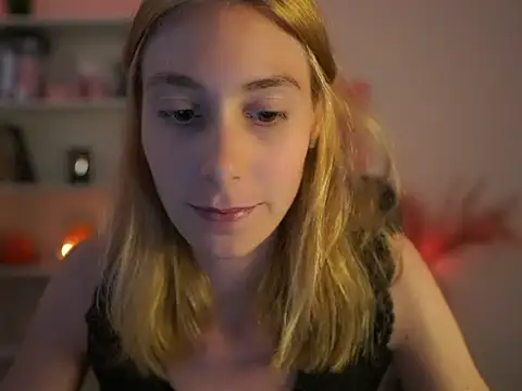 RachelMoore18 webcam