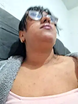 ZaidaWet webcam