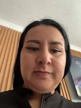 Abril_Luv webcam