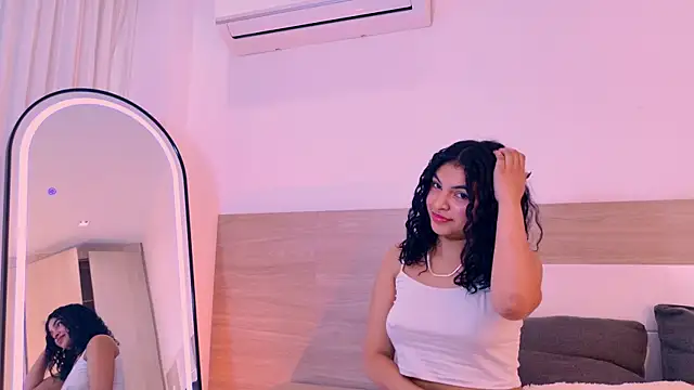 MelodyAlvarez Live Web Cam Show