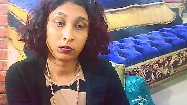IndianSexyButt webcam