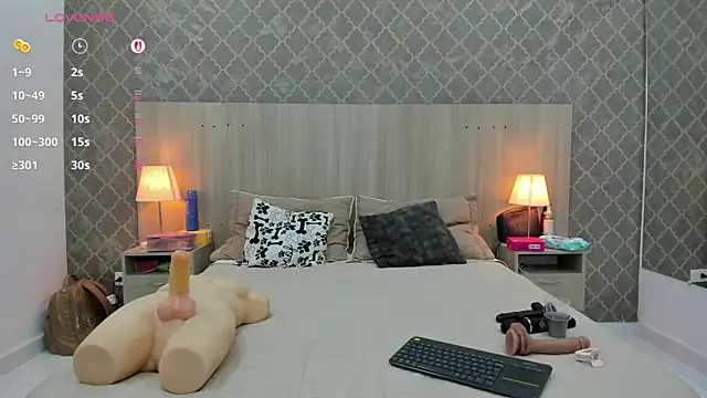 martina_ayala webcam
