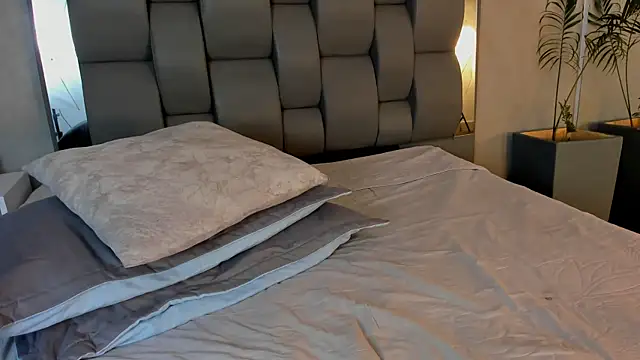 Charlie___Musk webcam