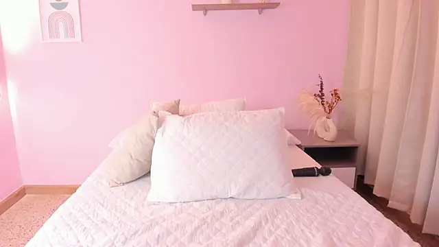 Roma_Lovee webcam
