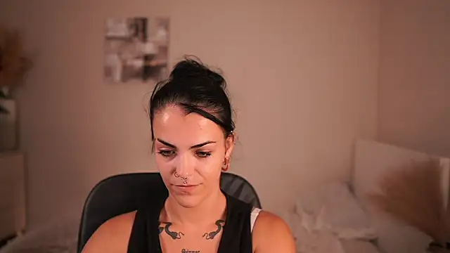 Pauline_2005 webcam