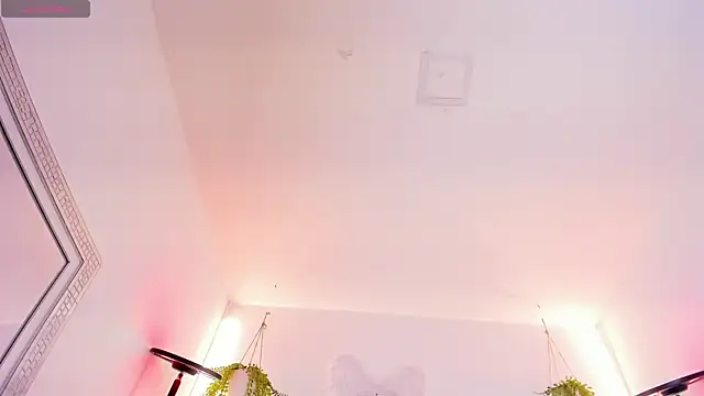 Giovanela_rose webcam