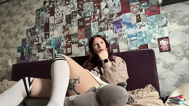 SuzanMoote webcam