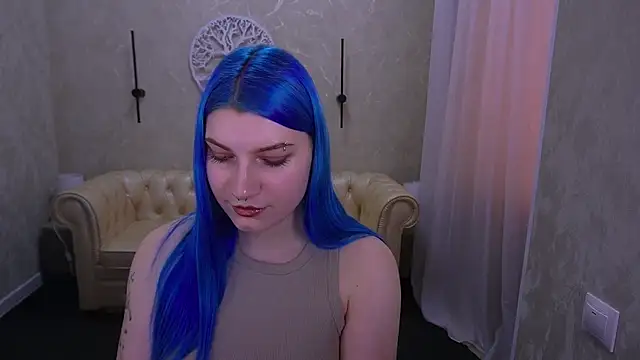 SallyMoonn webcam