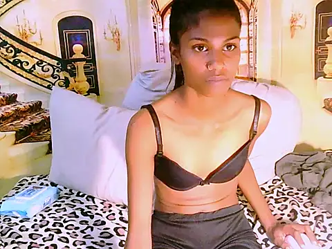 IndianSilkySpice webcam