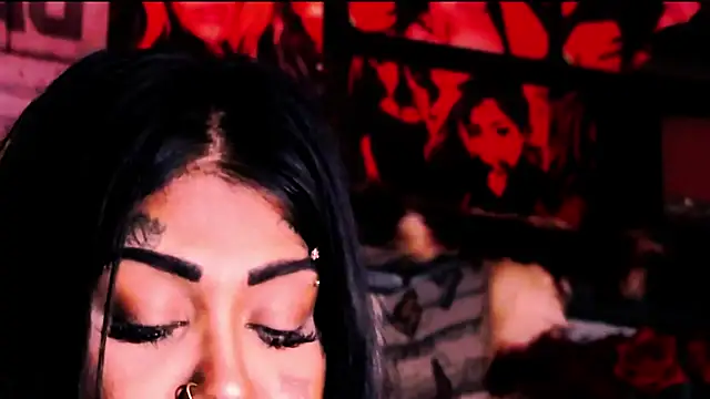 indian_dreamgirl webcam