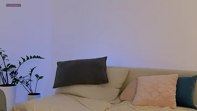 Fallinlove1 webcam