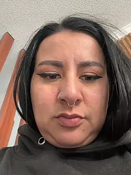Abril_Luv webcam