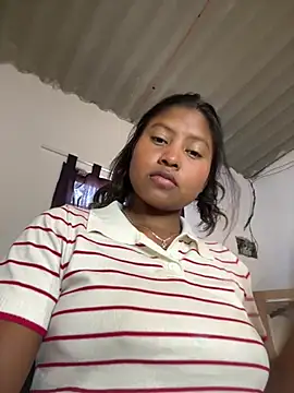 lunahot__07 webcam