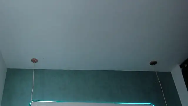 mia_gomez7 webcam