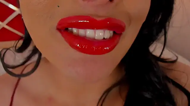 sweet_Elizabeth live cam on StripChat