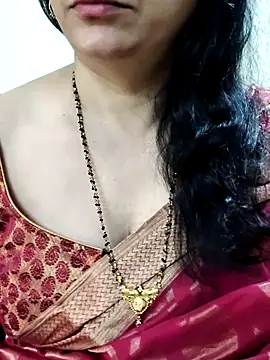 Yazhini-Cam webcam