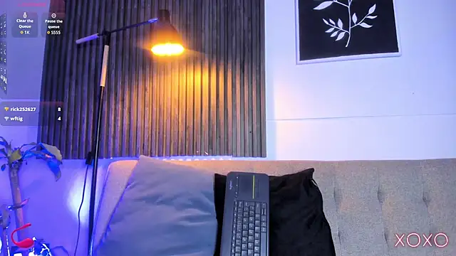 Tiffany_yu webcam
