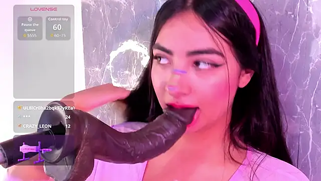 cherry_skinnyy_ webcam