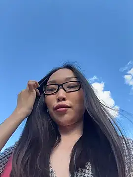 trytomakememoam webcam