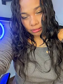 Rashell1_Queen webcam