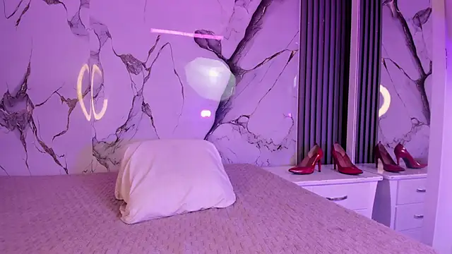 MaddieStark webcam