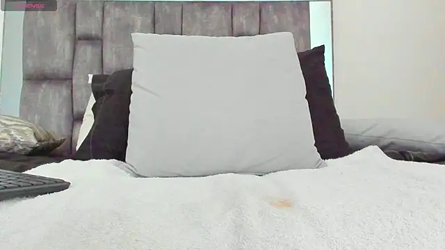 alyssia_ocean webcam