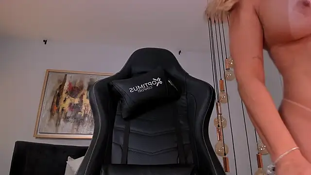 KylaMorrison webcam