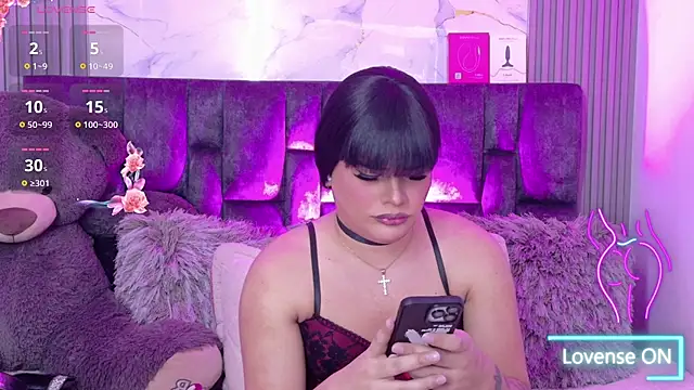 Ava_Cristi webcam