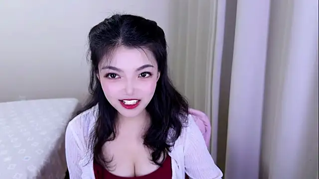 u8u8u webcam
