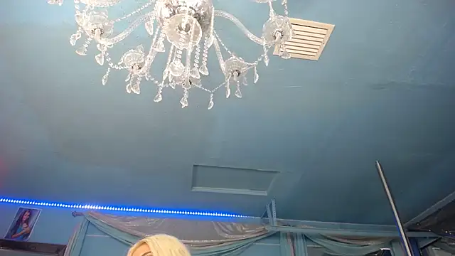 ADRIANNA_FOX Live Web Cam Show