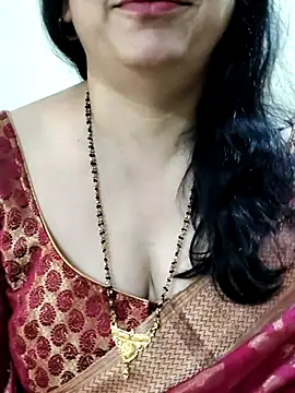 Yazhini-Cam Live Web Cam Show