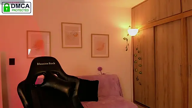 aleja_montiel__ webcam