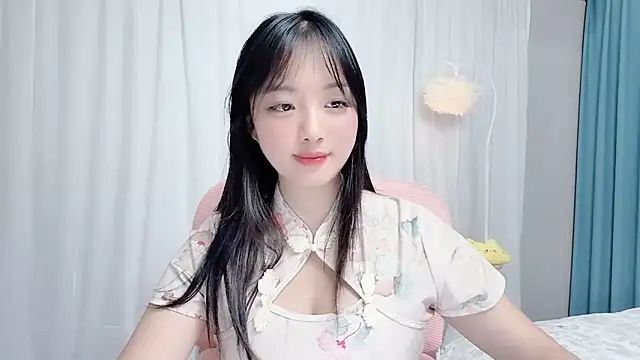 Winnie666999 webcam