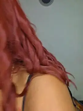 Belle_Brunette webcam