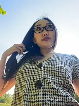 trytomakememoam webcam
