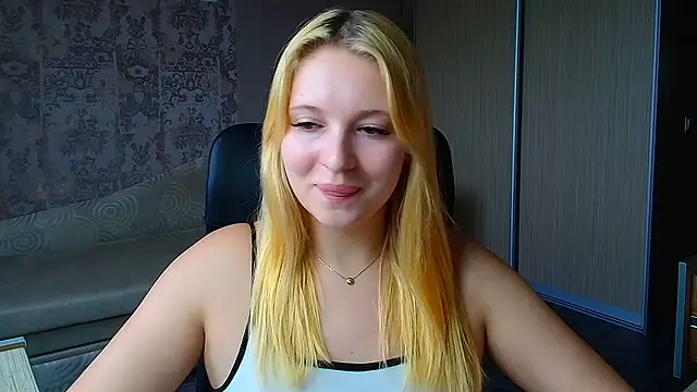 Milka_kiss_ webcam