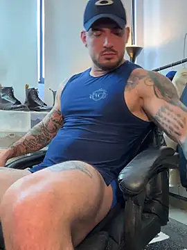 DimitriSullivan_ webcam